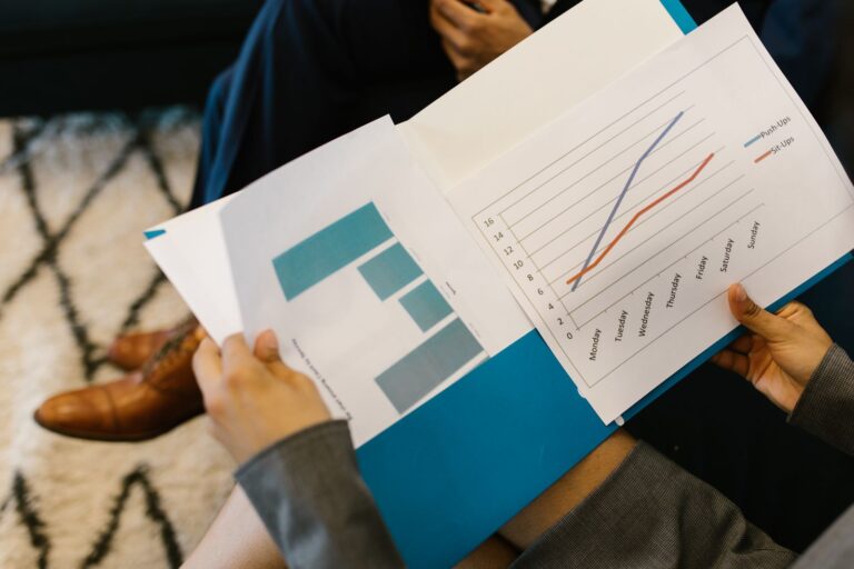 Creating a simple business plan for a new company